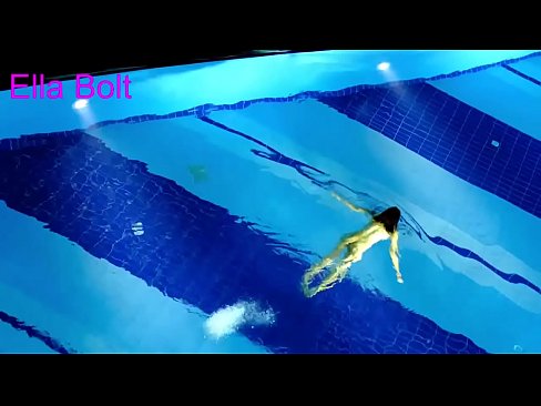 ❤️ Ùn possu micca piantà di fighjulà, ghjovana bionda catturata nuda in piscina ELLA BOLT ❤️ Video sessu à porn co.porno24-7.ru ﹏