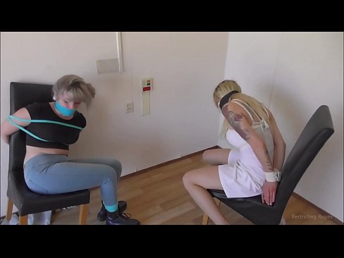 ❤️ Addicted / legata è imbavagliata / damigella in angoscia ❤️ Video sessu à porn co.porno24-7.ru ﹏