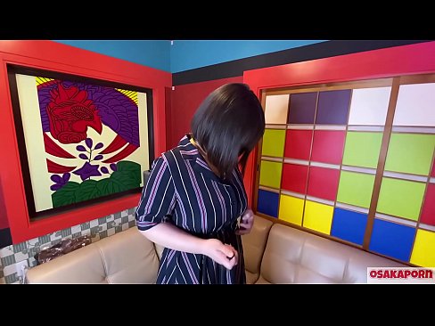 ❤️ Cutie giapponese cù grandi tette si masturba cù ghjoculi sessuali è hà un orgasmu. Ella parla in una intervista di a so cazzo sperienza. Tette enormi è figa pelosa gemendo forte. Osakaporn ❤️ Video sessu à porn co.porno24-7.ru ﹏
