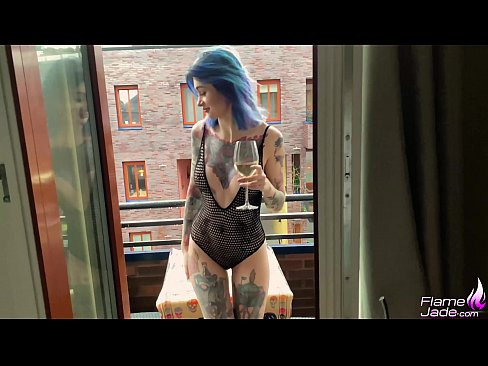 ❤️ Ragazza tremenda chì succhia cù una bocca è cazzo appassionatamente sottu à u celu apertu ❤️ Video sessu à porn co.porno24-7.ru ﹏
